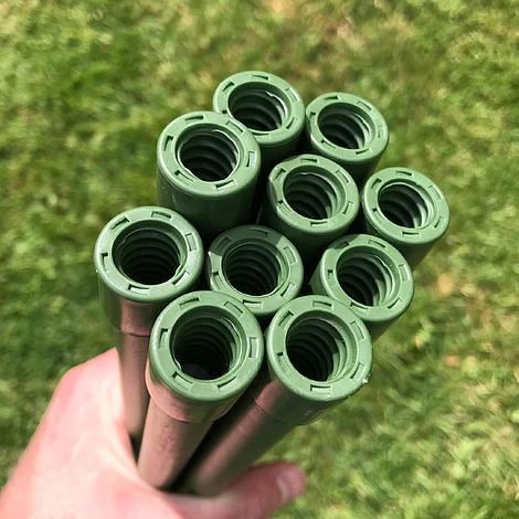 'Lock & Roll' Extendable Garden Plant Stakes - 0.9m L - Image 3