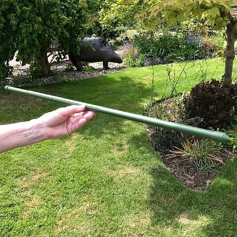 Ultra Heavy Duty Garden Plant Support Stakes - 0.75m Long - Image 4